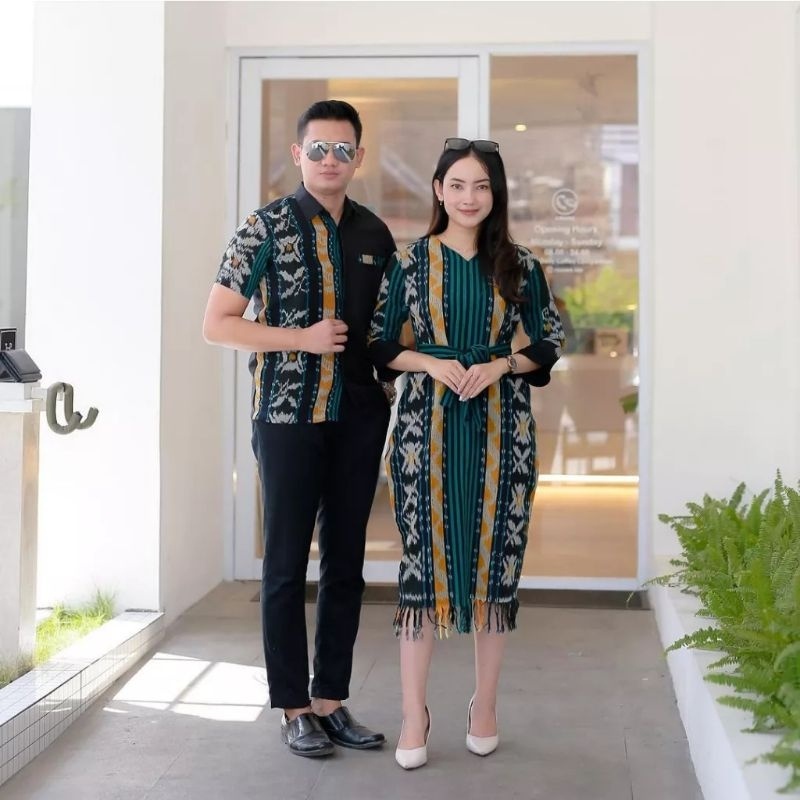 COUPLE TENUN PASANGAN BAJU PREWEDDING KONDANGAN KEKINIAN