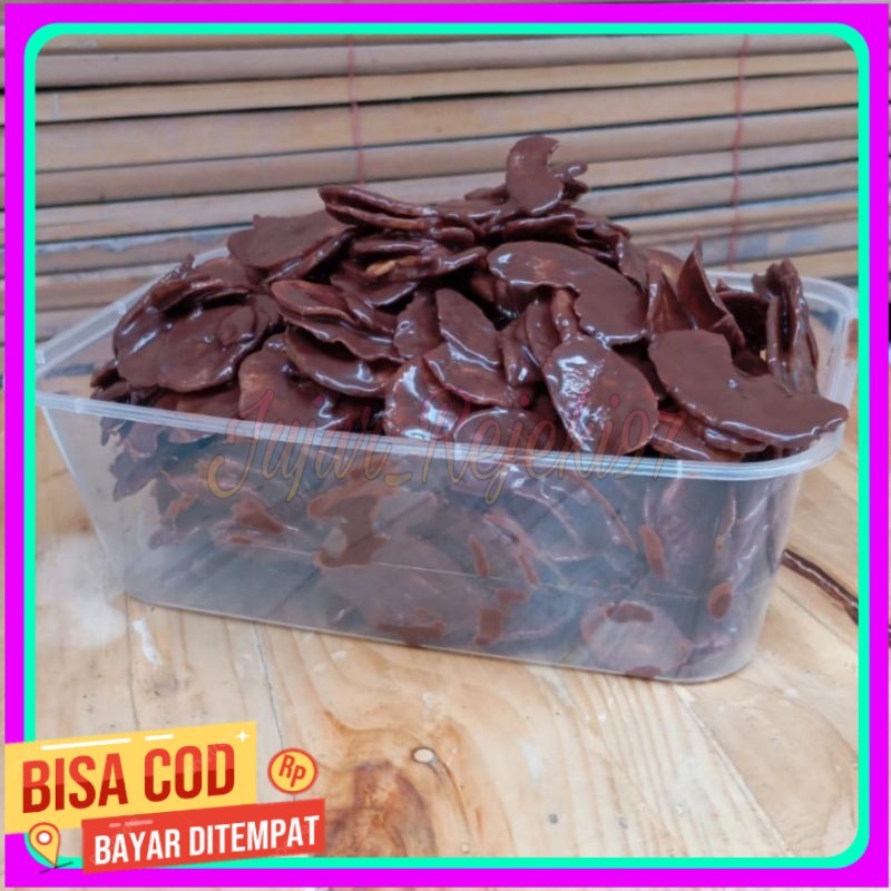 

KERIPIK PISANG COKLAT LUMER / KERIPIK PISANG LUMER 1 KG