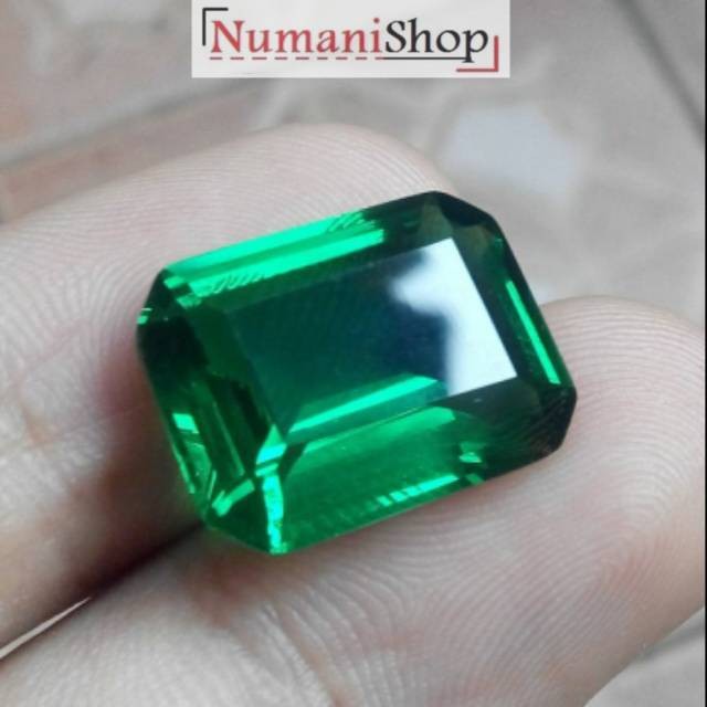 Octagon Green Topaz HQ