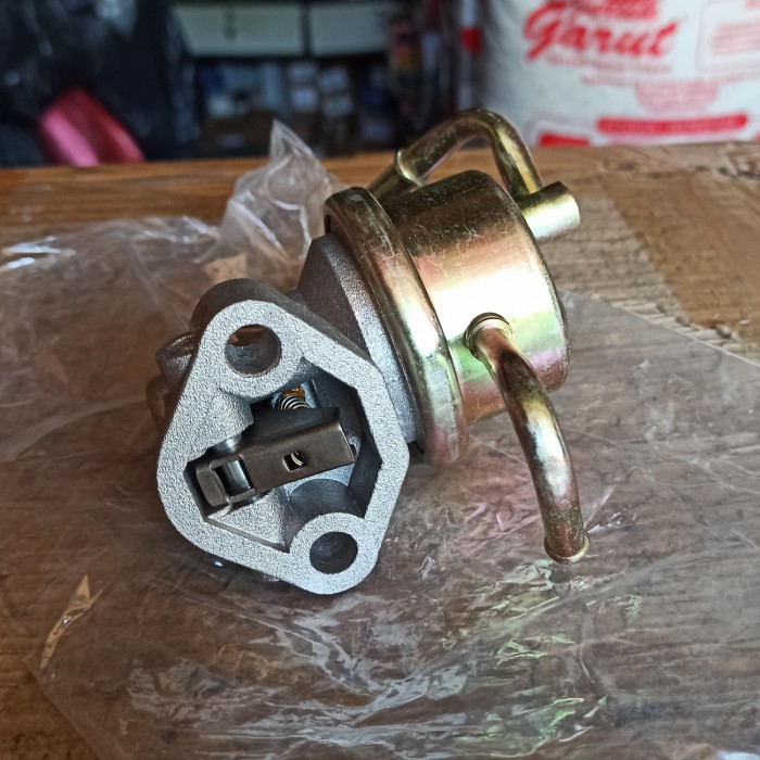 Fuel Pump Pompa Bensin Membran Daihatsu Zebra 1.0 S88 PART BARU