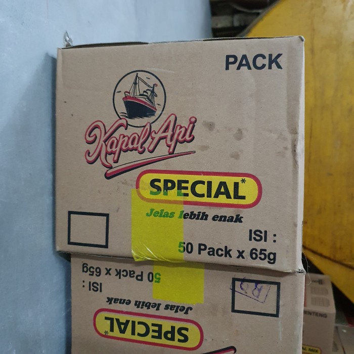 

Kopi Bubuk Kapal Api Special 65 Gram - 1 Dus isi 50 Pcs Bungkus Sachet