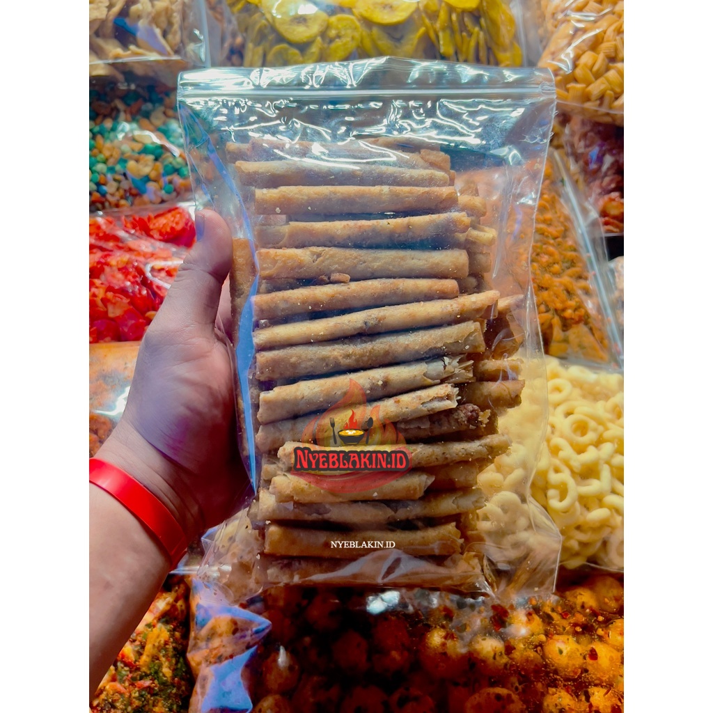 

Pisang Aroma Piscok Karamel 250 Gram NYEBLAKIN.ID
