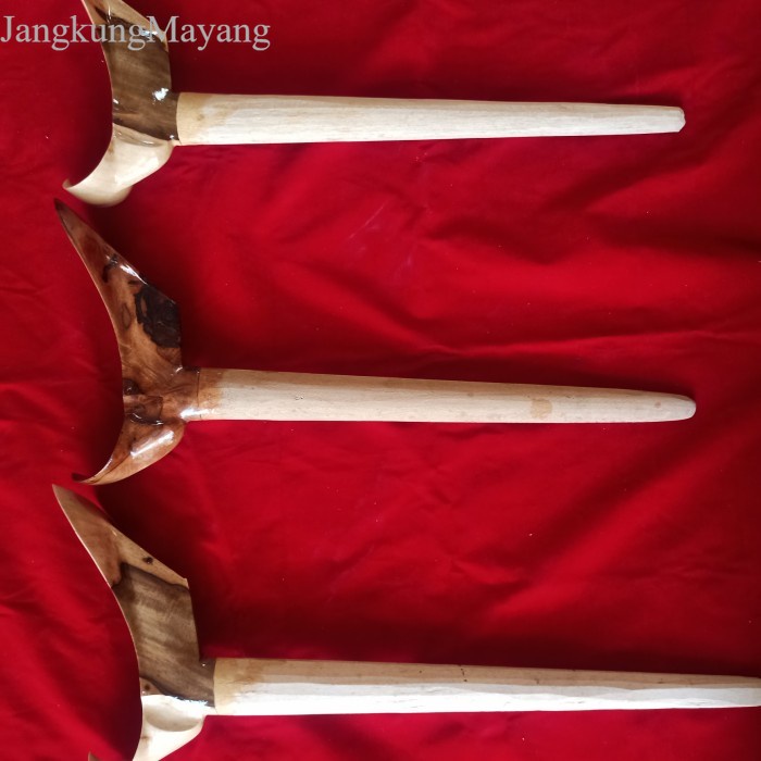 

Warangka Kayu Timo D antik