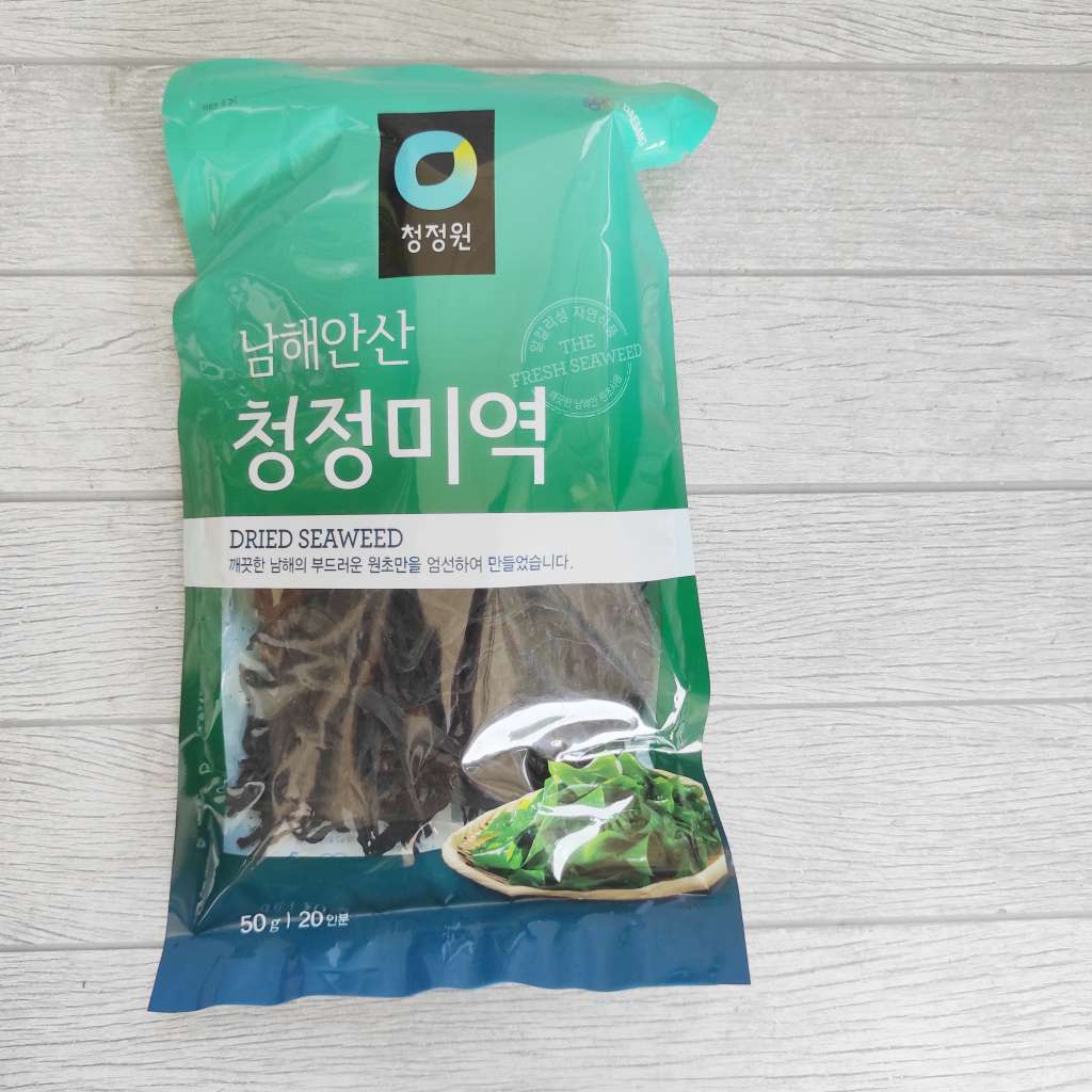 

Chung Jung One Daesang Dried Seaweed Rumput Laut Kering Korea