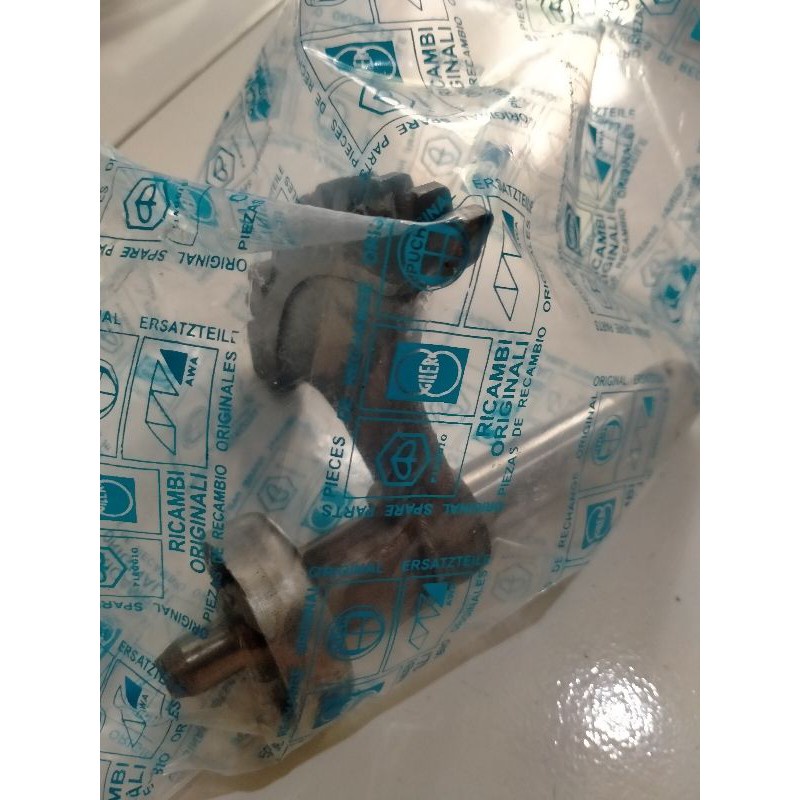 AS SELAH GIGI KAMPAK VESPA SUPER SPRINT BAJAJ