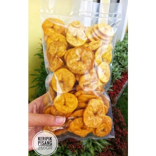 

Kripik pisang koin kemasan 250gr bsmllah