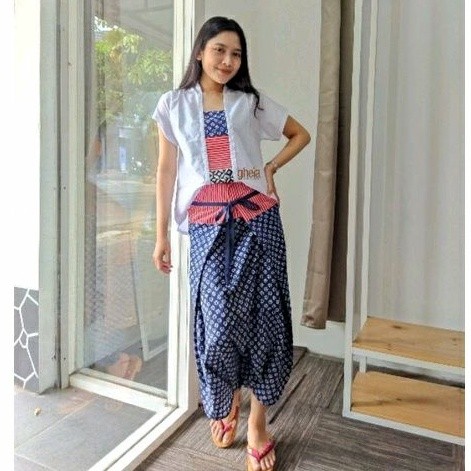 LURIK Batik Gheia - one set celana dan kebaya