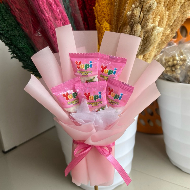 

Snack Bouquet | Buket Snack | Bouquet Permen | Kado Ulang Tahun Anak