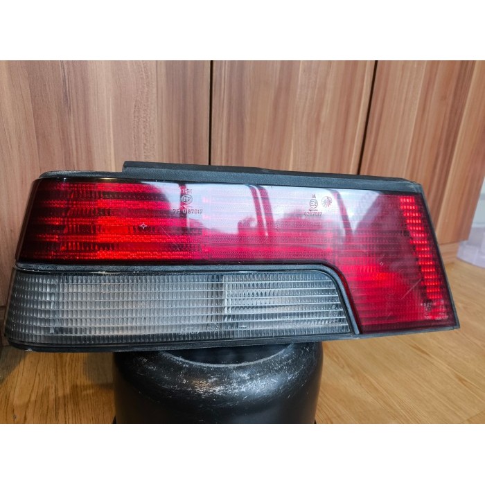 Stoplamp Lampu Belakang Peugeot 405
