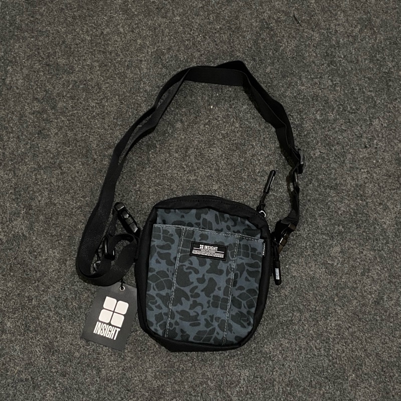 Tas Selempang Insight Trav Camorin Crossbody Blue Army Original