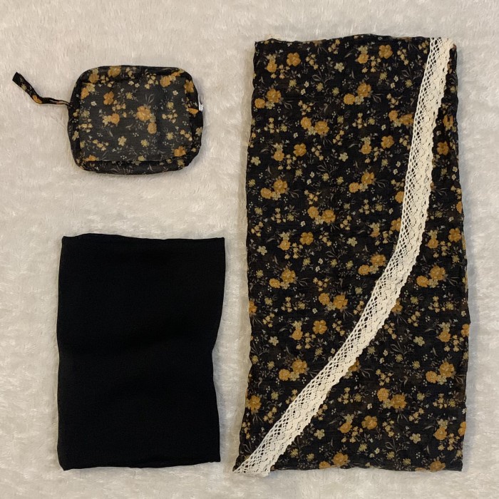 Bismillah mukena silky  motif kembang buah 098