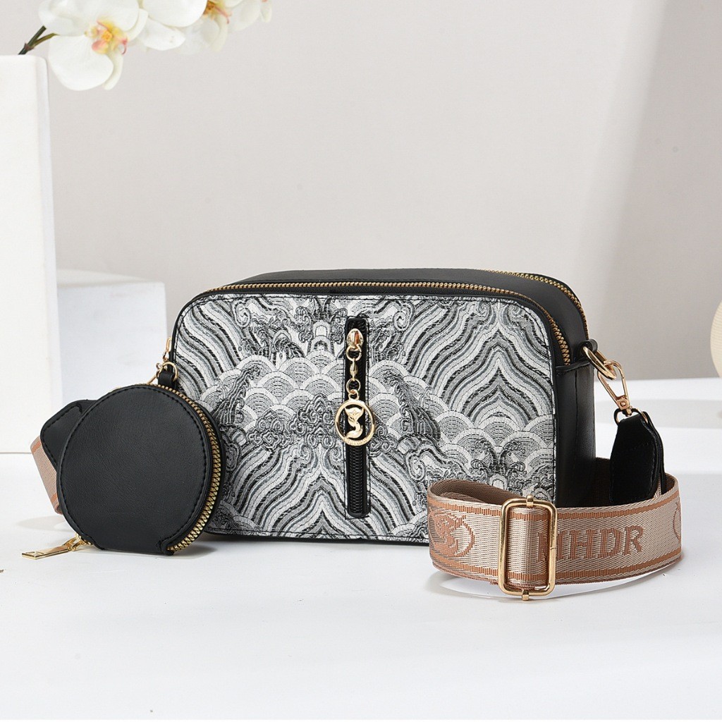 Tas Premium Serut Wanita GO8799 Tas Selempang Wanita Import Slingbag Wanita Tas Bahu Wanita Import T