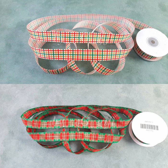 Pita Natal - Motif Kotak-Kotak