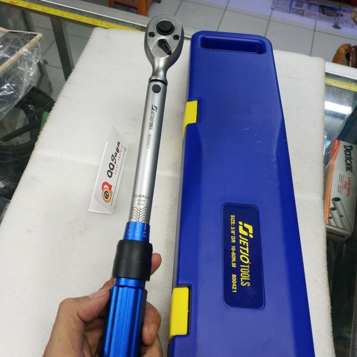Kunci moment - kunci torsi - Torque Wrench JETJO TOOLS - lakoni pro  - DR 1/2 20-120