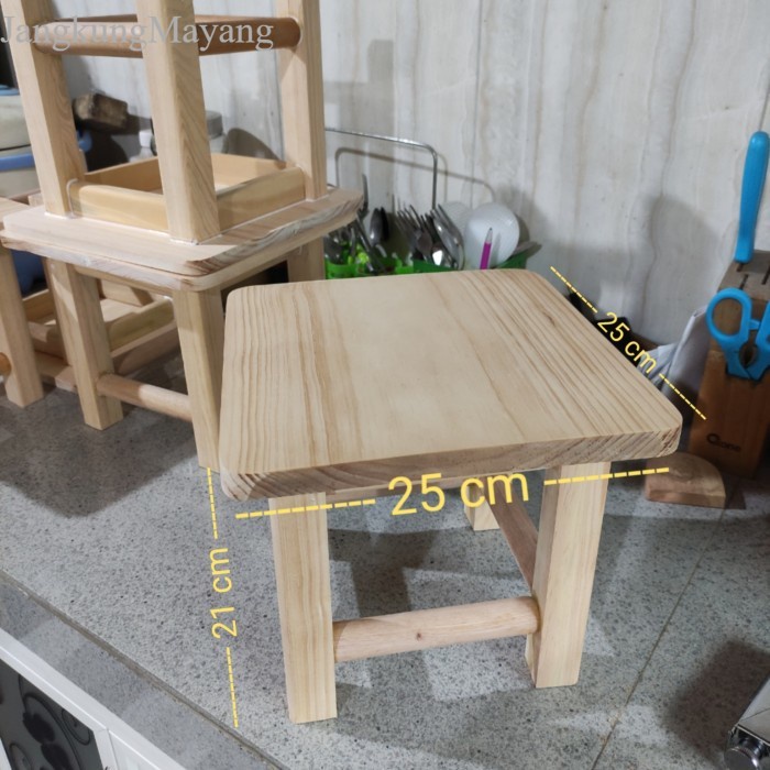 

Kursi Jongkok Kayu 25x25x21 / Dingklik Kayu / Jengklok / Kursi Jongkok murah