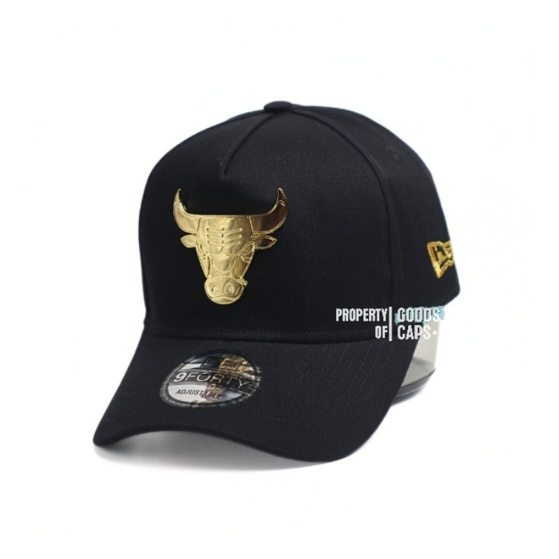 Topi Baseball Chicago Bulls Metal Badge [Logo Besi]