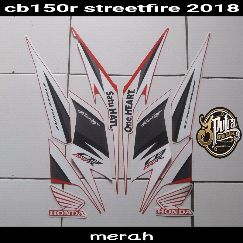 sticker motor honda cb150r streetfire 2018 merah