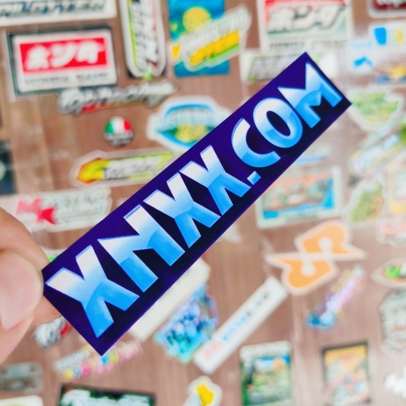 

stiker XXNX (Kotak)
