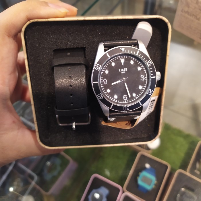 Jam Tangan Eiger Bregaglia Watch 91000 8614 Original Cowok Keren