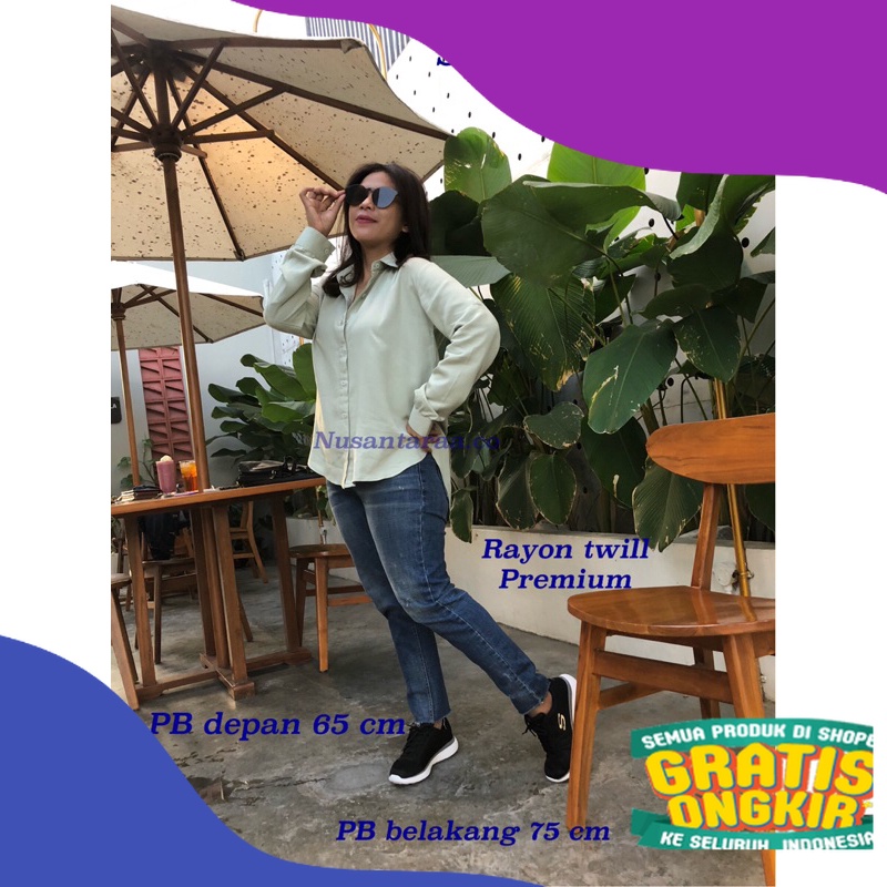 Kemeja Wanita Warna putih tulang, sage green twill premium kancing depan/ Spesial Best