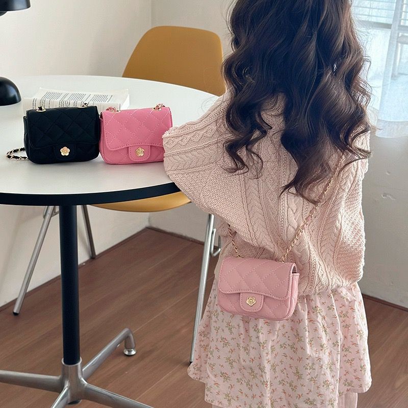 Tas Fashion Korea Selempang Jalan Jalan Anak Bag Bahu Lucu Perempuan / Tas Wanita Ch*nel Import