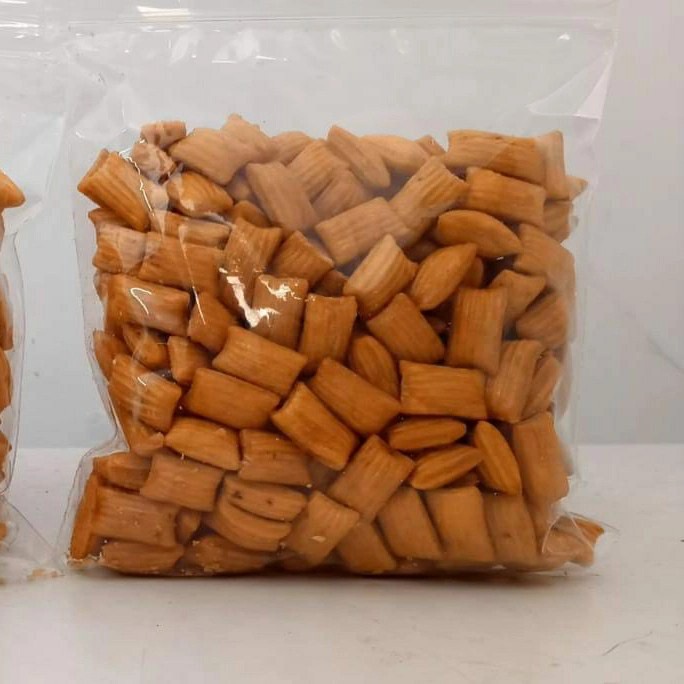 

Pang Pang Manis 250 GRAM Camilan Jadul SIAP NYEMIL SAJI