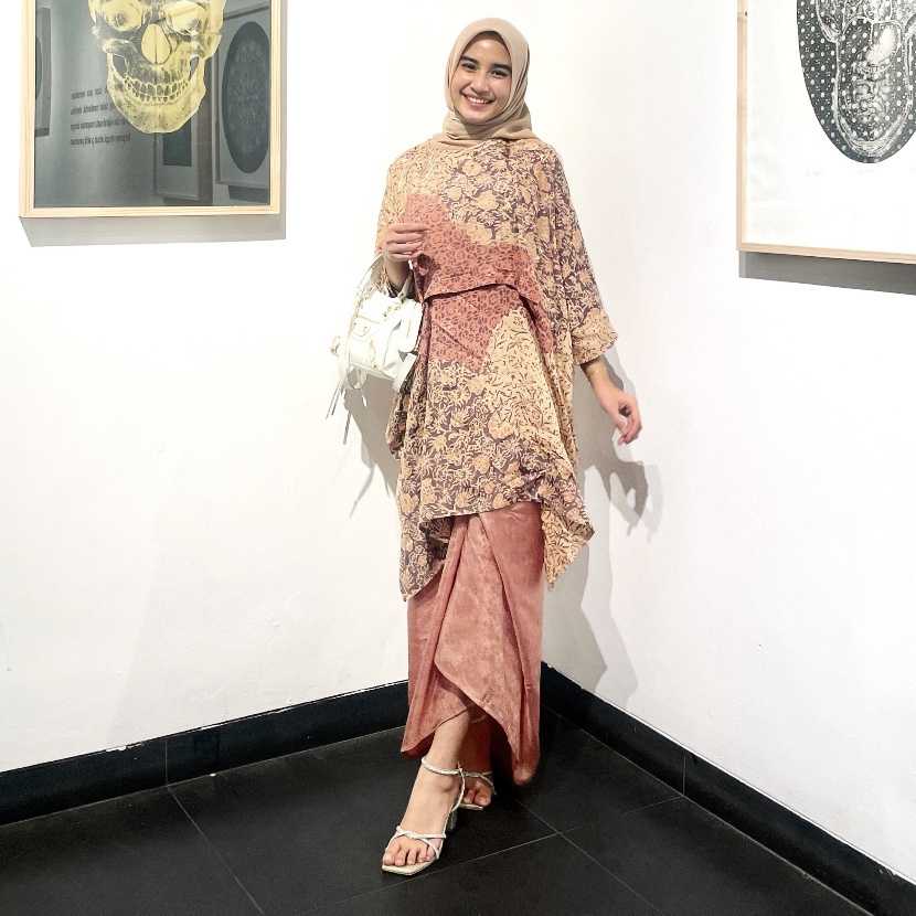 ADZKIYA Kaftan Atasan Batik Modern (HANYA ATASAN)