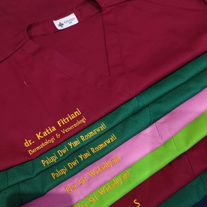 Bordir Bordir Bordir nama seragam OK / bordir nama seragam kerja / bordir scrubsbisa pesan satuan