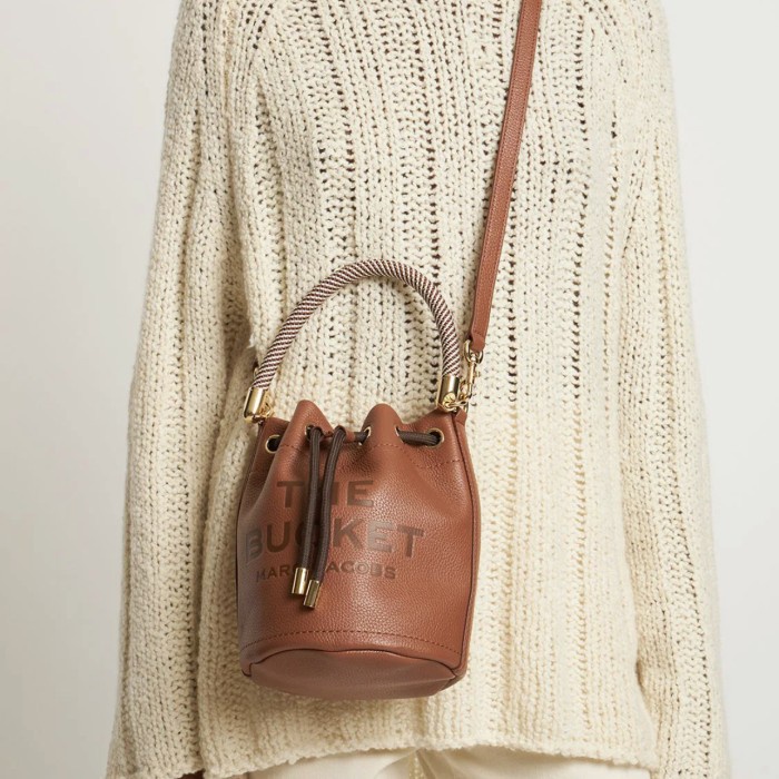 Mark TAS BRANDED WANITA / MJ THE BUCKET BAG - Argan Oil