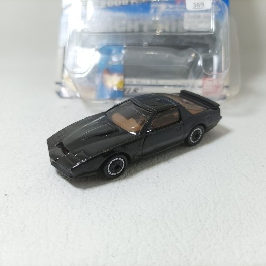 DIECAST HotWheels Knight Rider K.I.T.T. 2000 Charawheels Bandai TOY