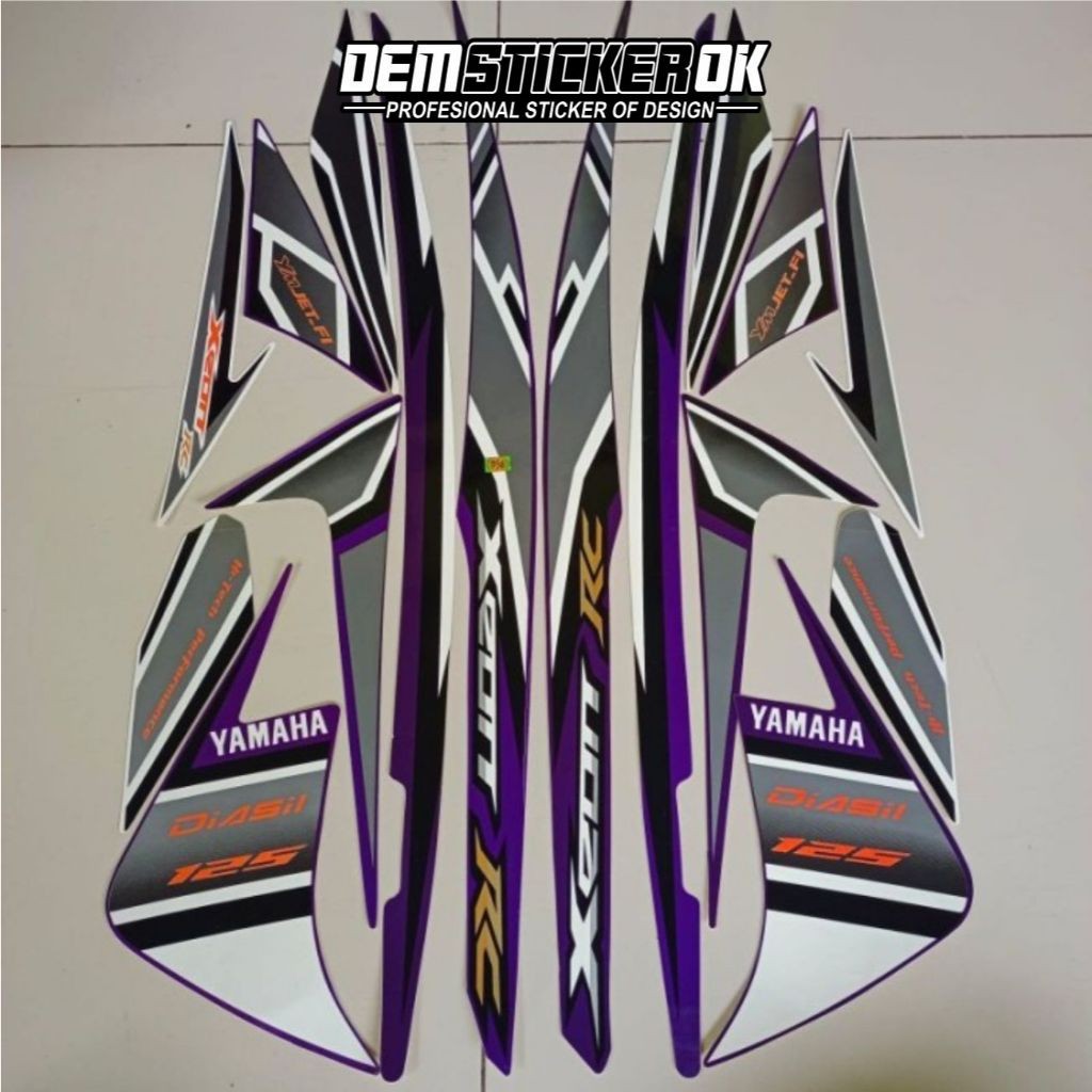 Striping standar motor yamaha xeon rc 125 hitam ungu putih,stiker original motor xeon termurah dan b