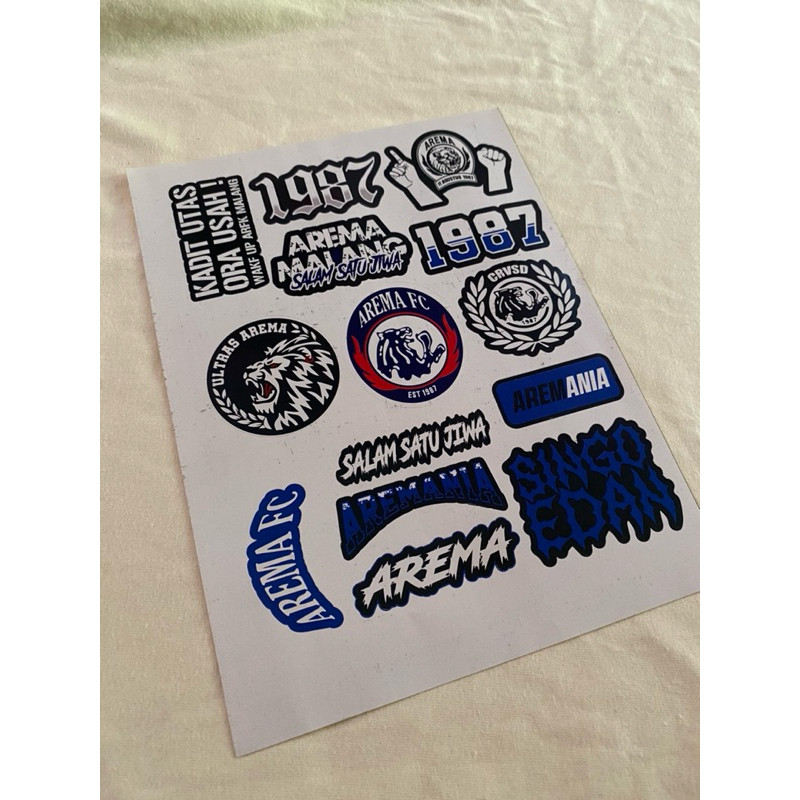 

Sticker Helm Cutting Supporter Football Persebaya Arema