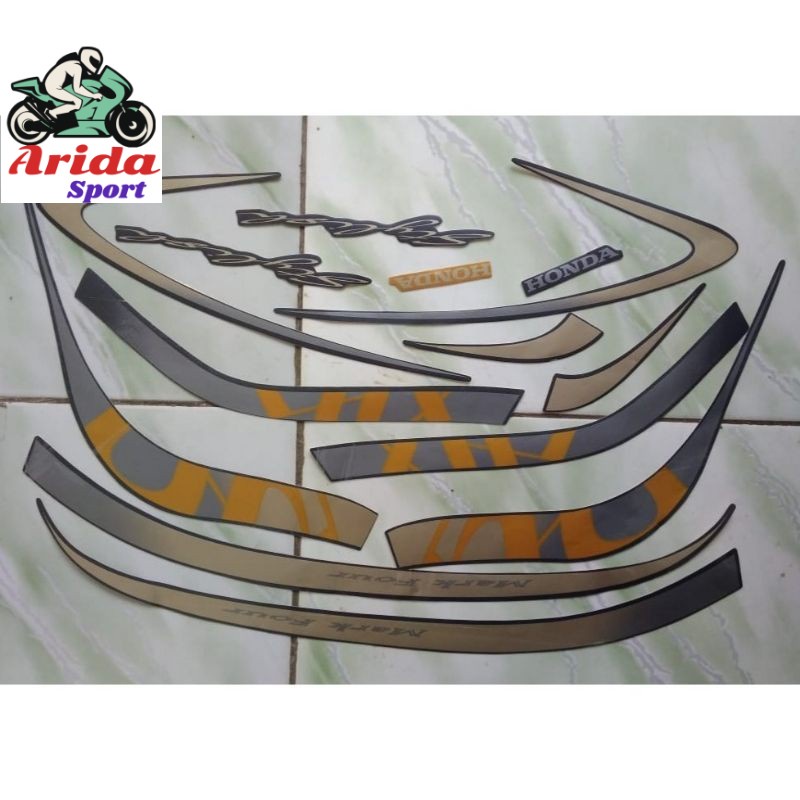 striping scopy stiker honda scoopy fi styh thn 2020 2021 coklat dof motif striping original scoopy