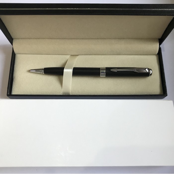 

Pulpen Promosi / Pulpen Eskluisif Model Parker Sonnet RFS M. Black CT