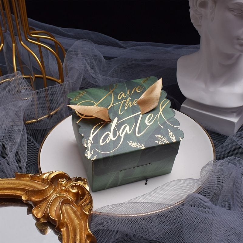 

J - MEDIUM LUCKY KOTAK SOUVENIR LUCU BOX NIKAHAN WEDDING KADO ULANG TAHUN SEGI