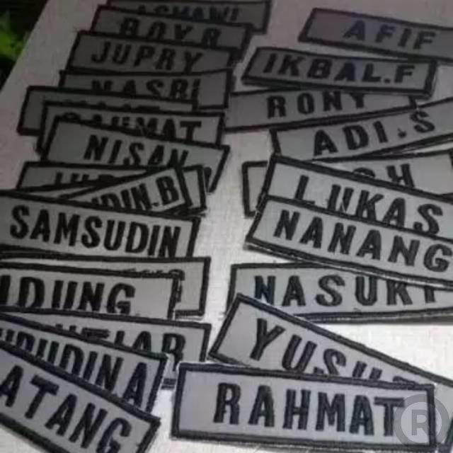 Bordir Bordir Bordir nama rompi pakai perekat  bisa custom Bordir Nama Custom Nama Dadabisa pesan sa