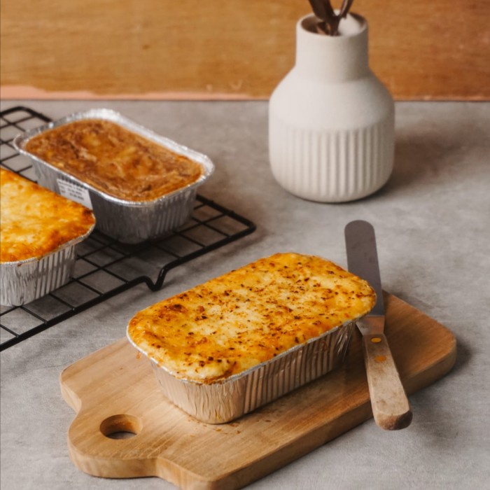 

BEST SELLER- Beef Lasagna MISOL fresh daily-baked (GoSend / Grab only) - M