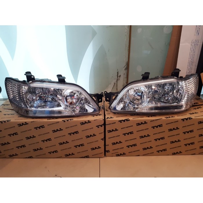 Lampu Depan Headlamp Mitsubishi Lancer Cedia - KANAN berkualitas