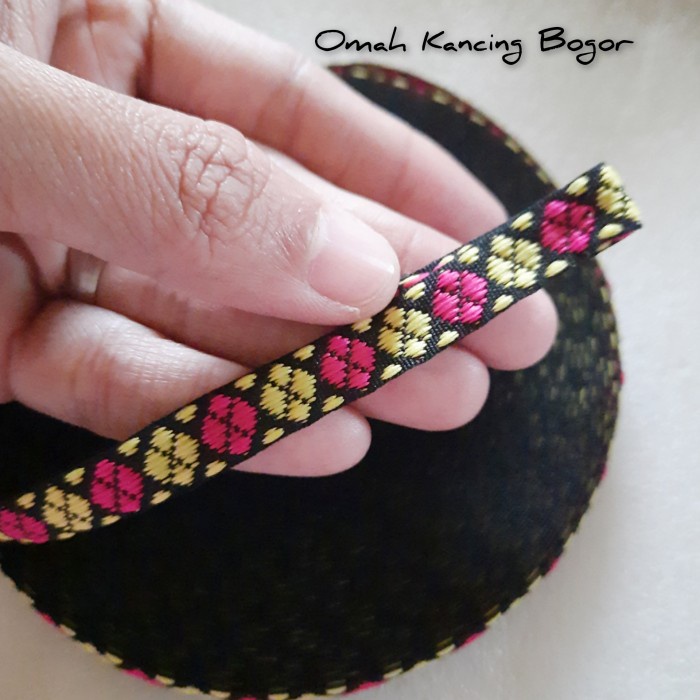 Pink Kuning | Renda Pita Motif Bunga Etnik | Lebar 1cm | Renda Kain