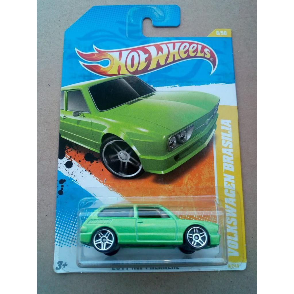 Hot Wheels -  Volkswagen Brasilia Green 2011 HW Premiere