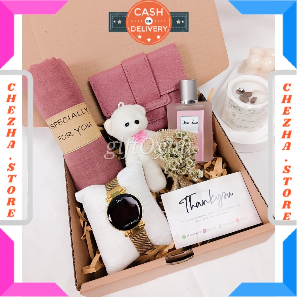 

BINGKISAN KADO ULTAH PASANGAN PACAR ISTRI MANTAN ISIAN MINI DAN BESAR / Kado gift cewek / hampers cewek / kado jilbab dompet parfum jam / kado ulangtahun / gift box / kado wisuda / hampers lebaran idul fitri jilbab / BONUS GIFT CRAD UCAPAN