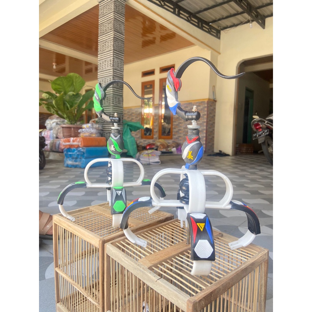 READY 1 SET MAHKOTA BURUNG MURAI LENGKAP GANTUNGAN KARET WARNA REPLIKA RADJA SANGKAR BURUNG MURAI