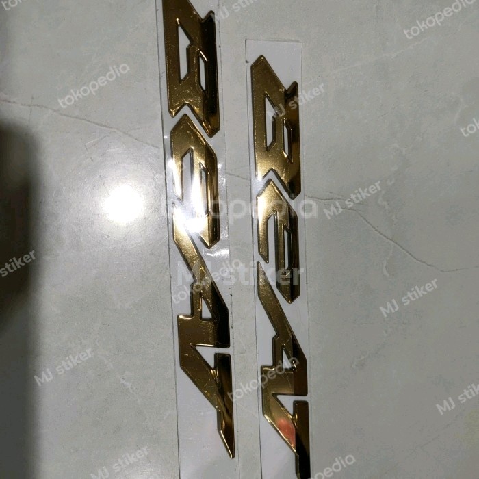 EMBLEM Beat Deluxe gold