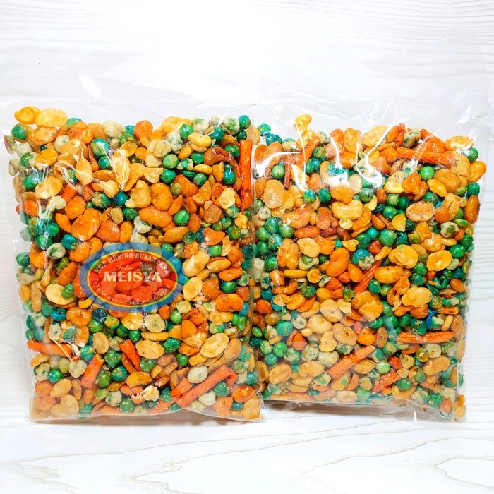

www.tokopedia.com 1kg Kacang Mix / Kacang Campur / Mix Nuts Kacang Campur - 500gr