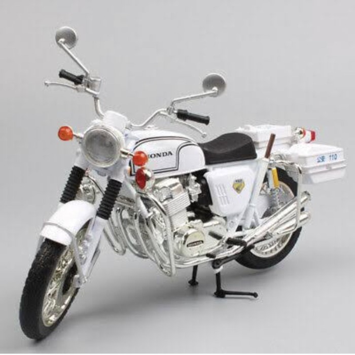 TOY27 Honda Dream CB750FOUR Police