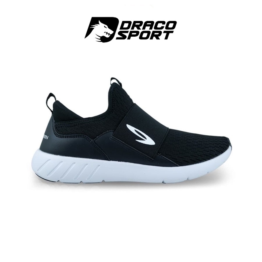 910 Nineten Sepatu Training Wataru  - Hitam Putih