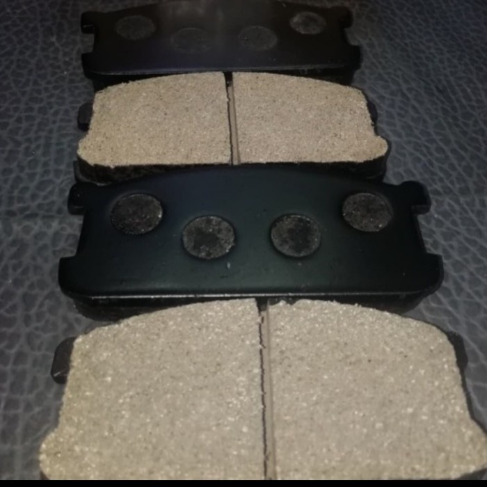 kampas rem depan lancer sl 80-84 brake pad