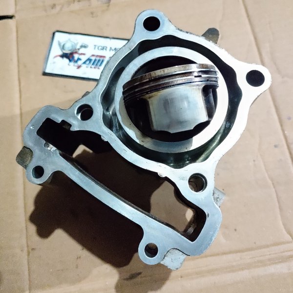 blok block mesin boring original ori yamaha jupiter mx old  new 135 5yp 50c bekas copotan