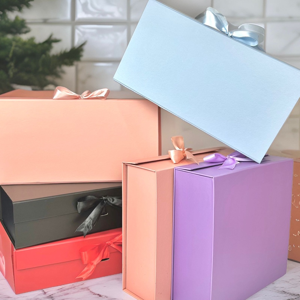 

FBI Gift Box Karton/Kotak Hadiah Pita Karton/Gift Box Polos/Kotak Kado