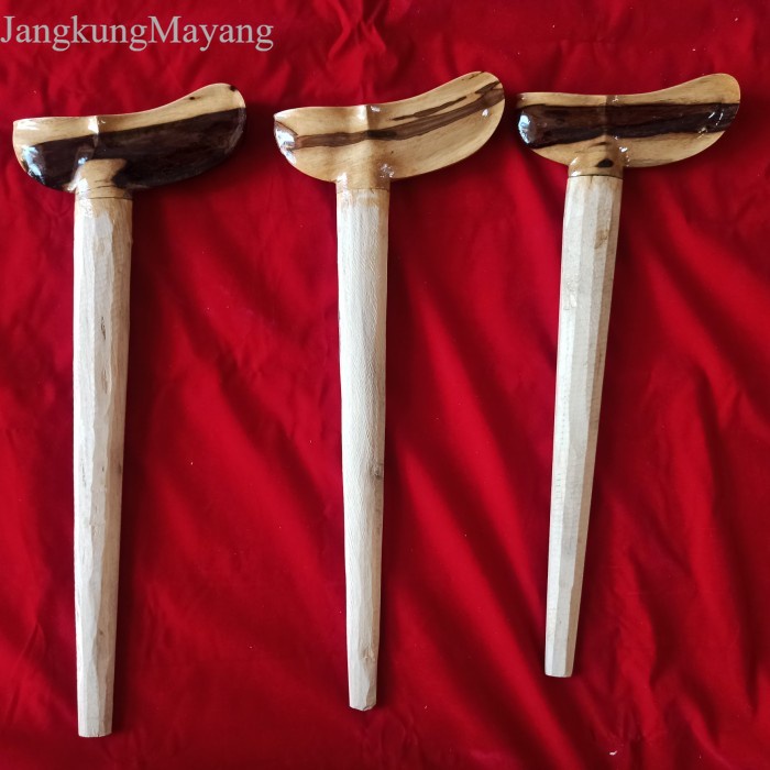 

Warangka Kayu Timo 5 antik